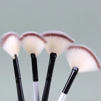 1PC Cosmetische Hulpmiddelen Accessoires Fan Shape Make-up Borstel Highlighter Gezicht poederkwast Voor het Gezicht Make-up Borstel