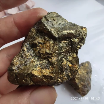 Natuurlijk Met Goud, Zilver en Koper Erts CuFeS2 Chalcopyrite Mineraal Kristal Ore Steen Onderwijs Exemplaren Experimentele