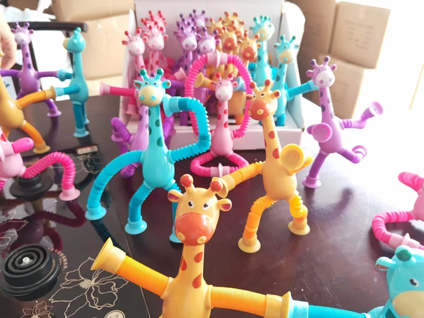 Kinderen Zuignap Speelgoed Pop Buizen Stress Telescopische Giraffe Fidget Speelgoed Zintuiglijke Balg Speelgoed Anti-stress Squeeze Speelgoed